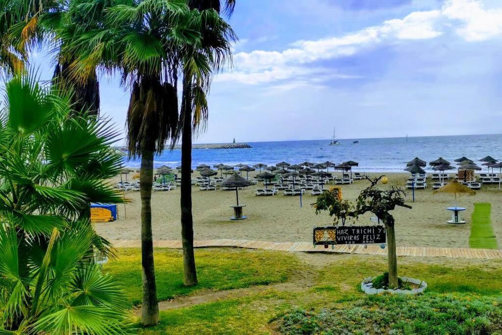 Beautiful Sea Views Cozy Apartment 350 M From Beach 贝纳尔马德纳 外观 照片