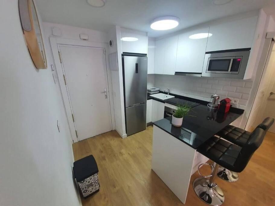 Beautiful Sea Views Cozy Apartment 350 M From Beach 贝纳尔马德纳 外观 照片