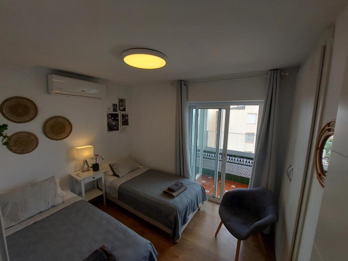 Beautiful Sea Views Cozy Apartment 350 M From Beach 贝纳尔马德纳 外观 照片